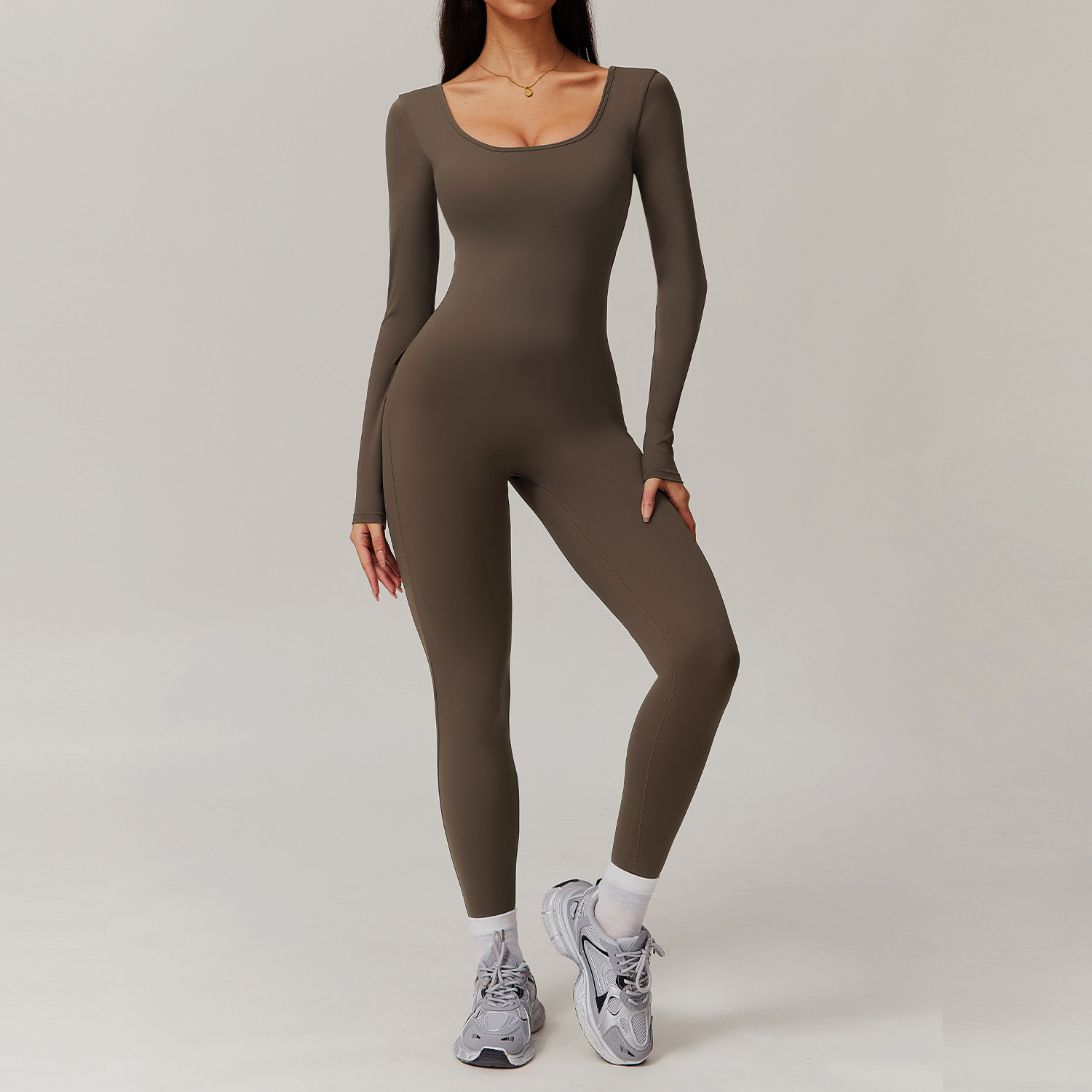 V-BACK SCRUNCH JUMPSUIT 8979