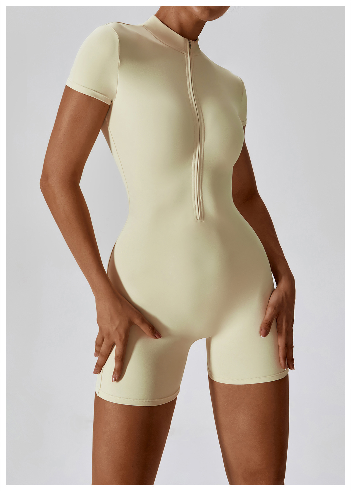 Soft Fabric Zip Down Short Sleeve Romper 8294