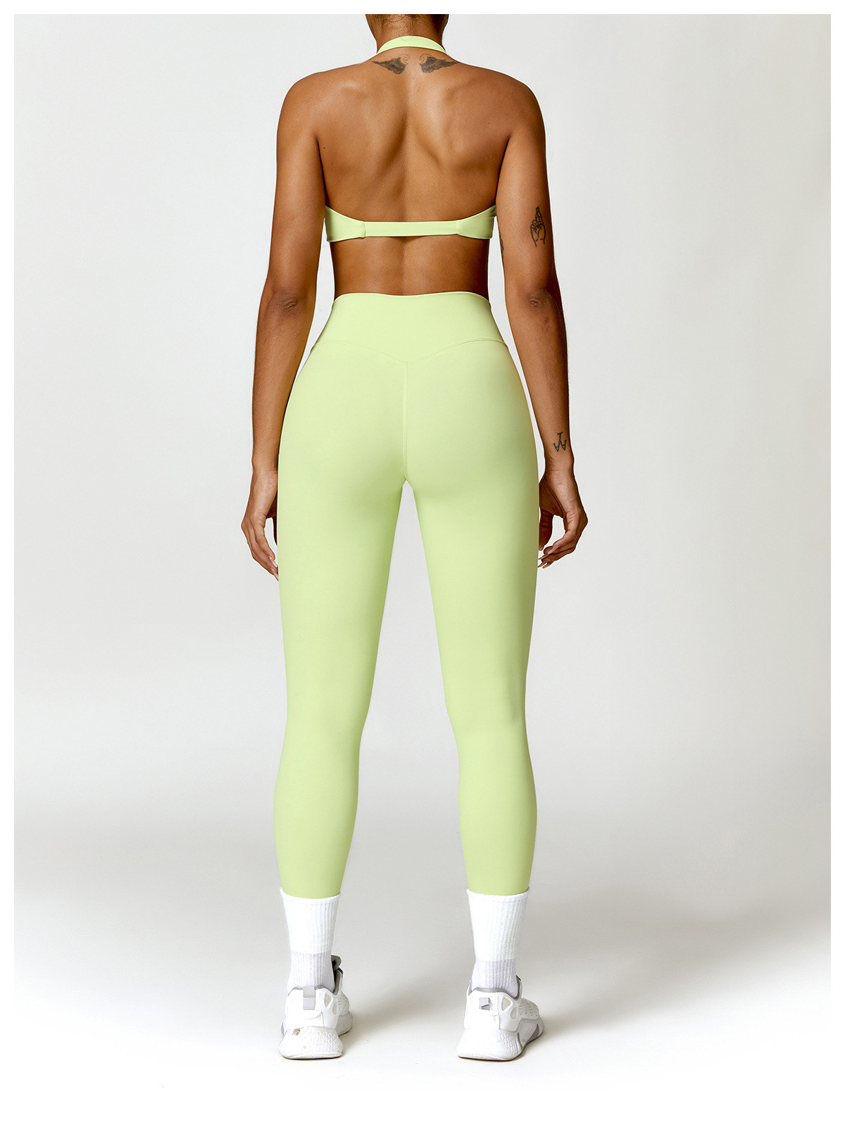 Soft Fabric Diamond Halter Yoga Bra 8503