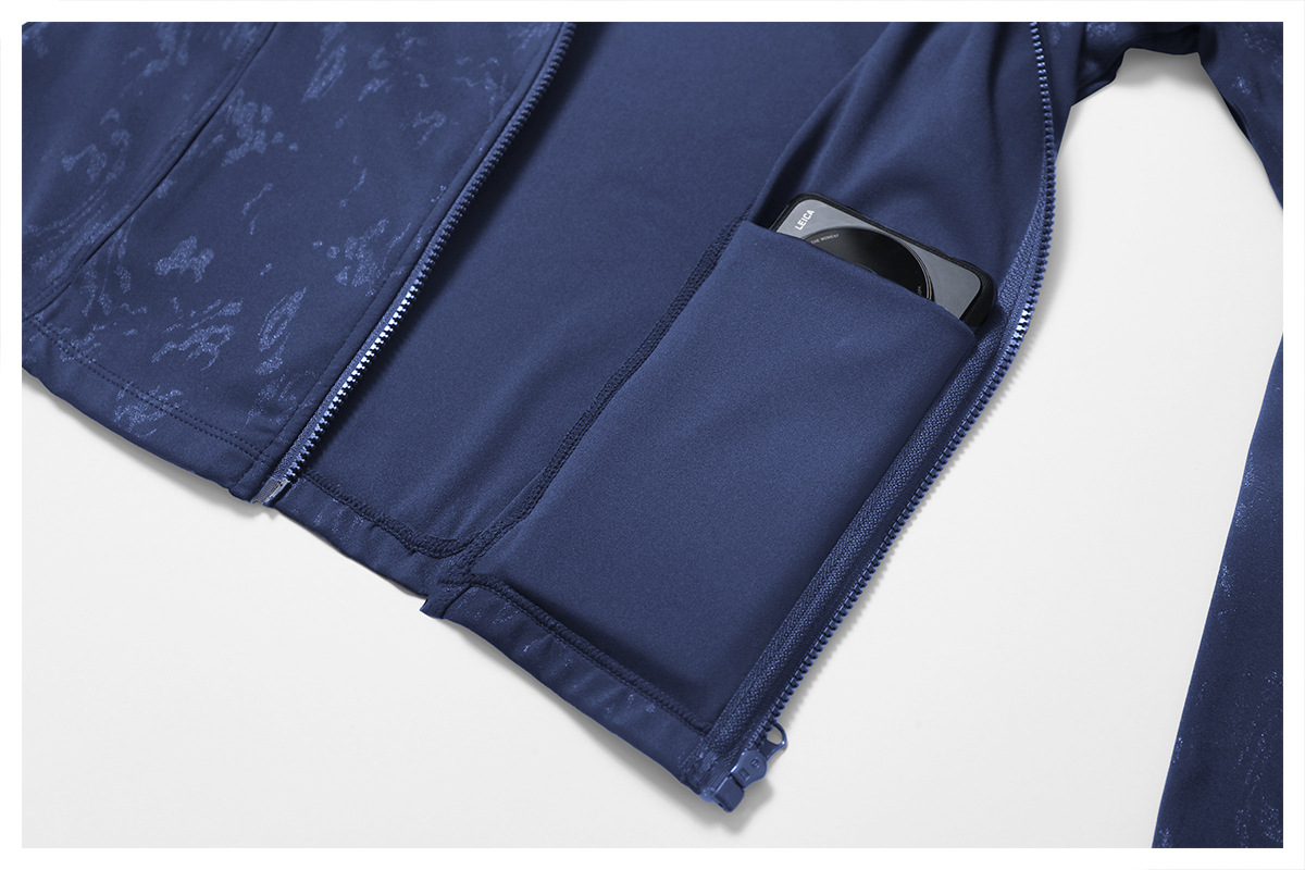 Hot Stamping Soft Fabric Zip Down Yoga Top 9140