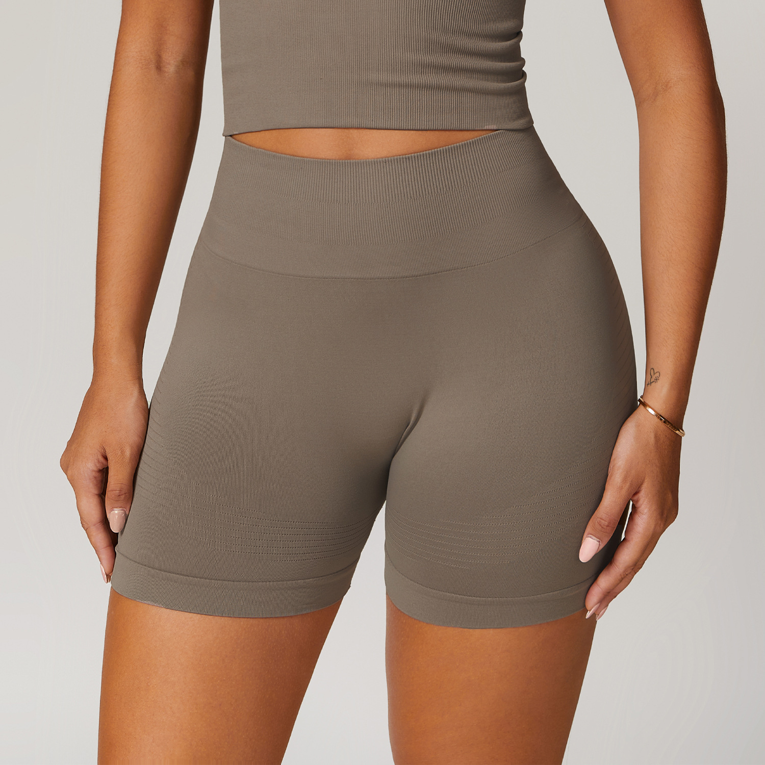 Seamless Scrunch Yoga Shorts 7725