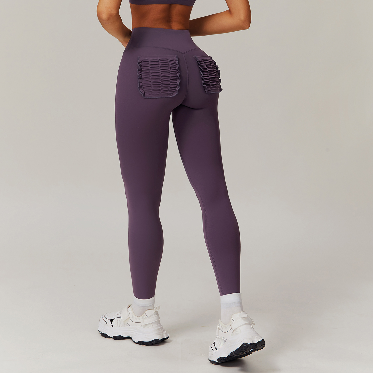 Soft Fabric Yoga Leggings With Pleated Pockets 9139