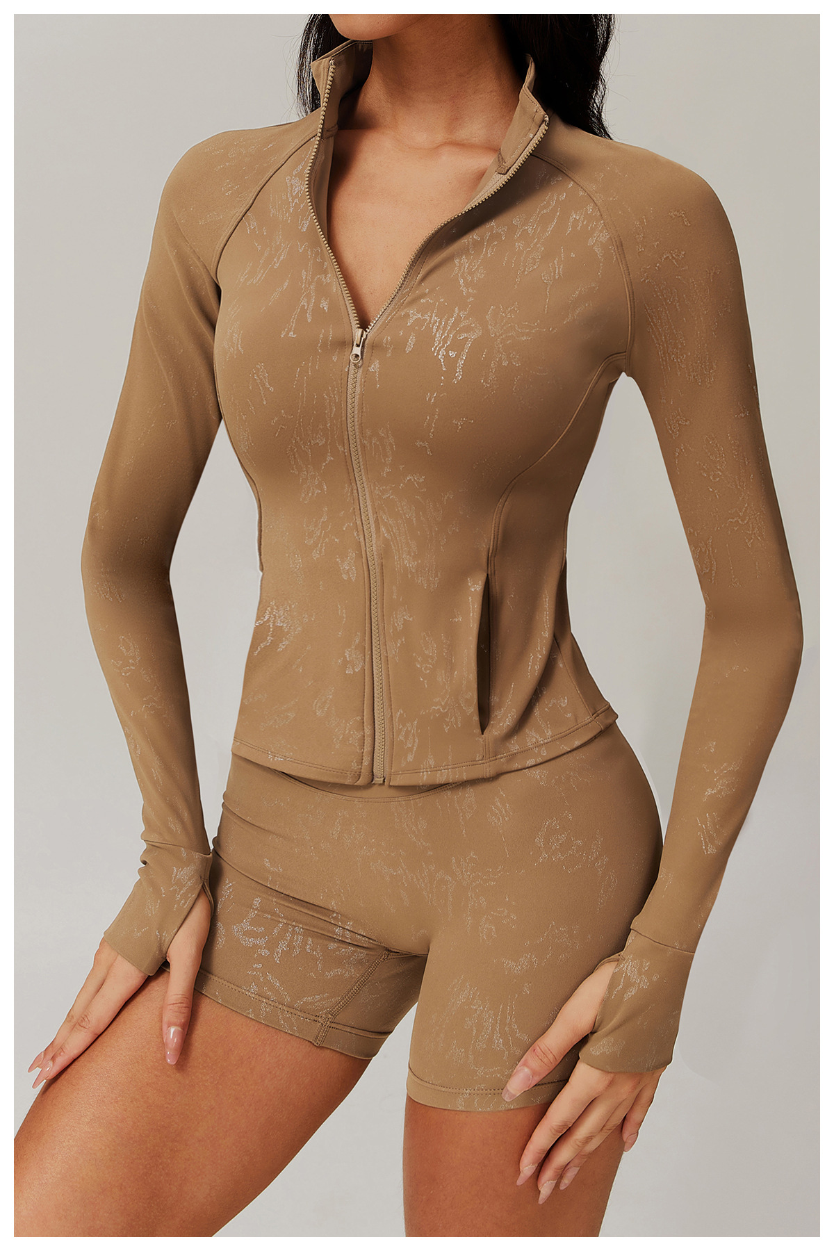 Hot Stamping Soft Fabric Zip Down Yoga Top 9140