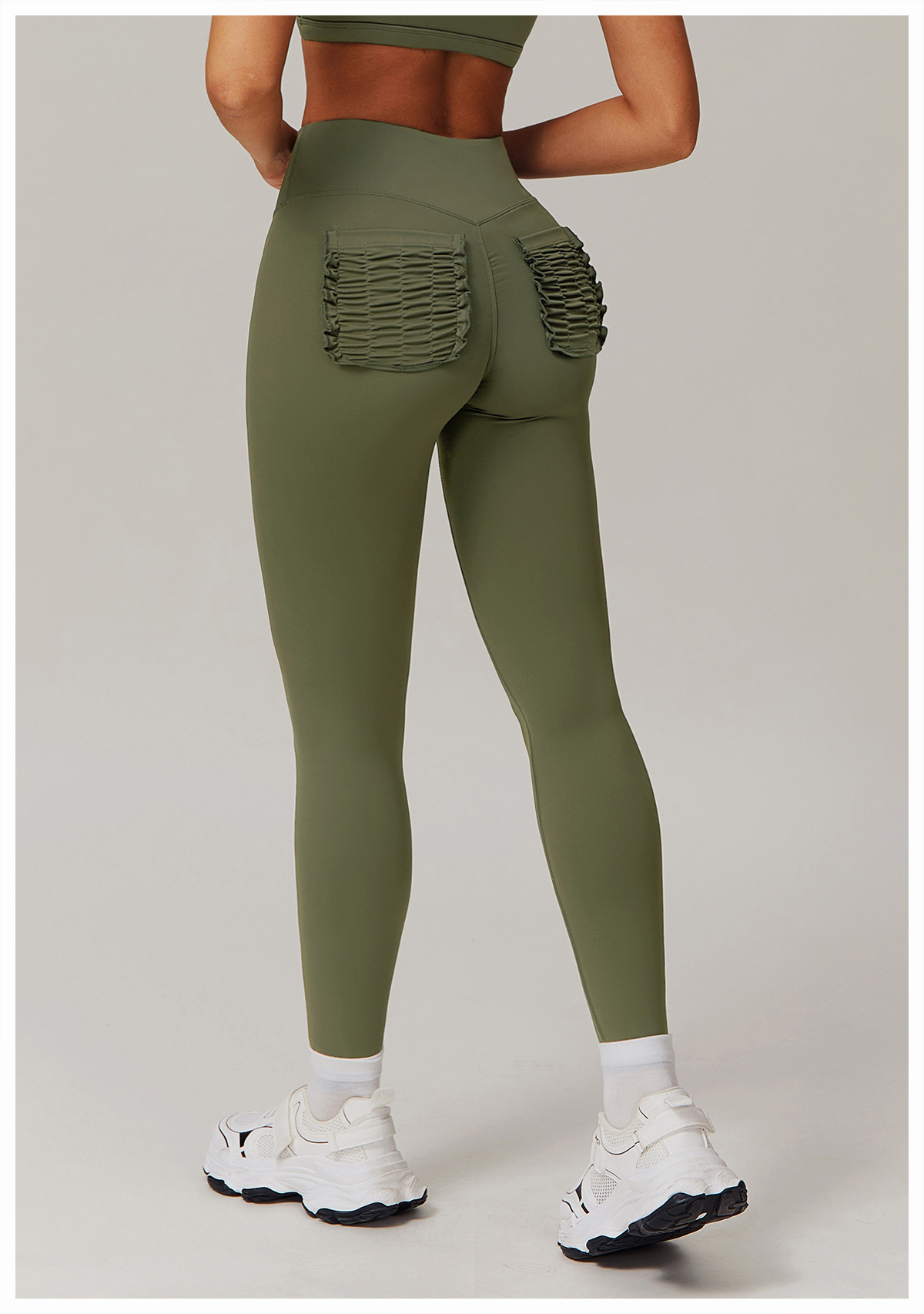 Soft Fabric Yoga Leggings With Pleated Pockets 9139