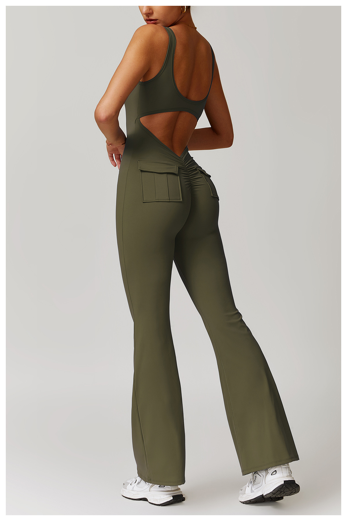 Scrunch Soft Fabric Jumpsuit With Pockects 8902