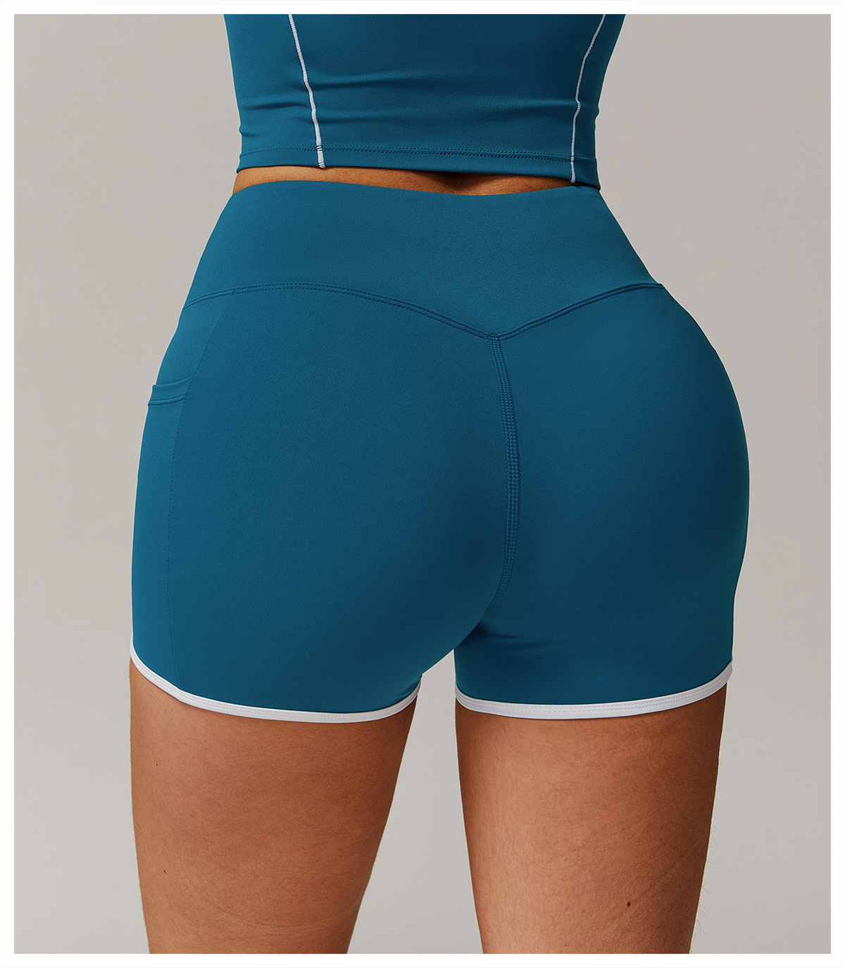 Soft Fabric Sculpted Yoga Shorts With Side Pockets 5009