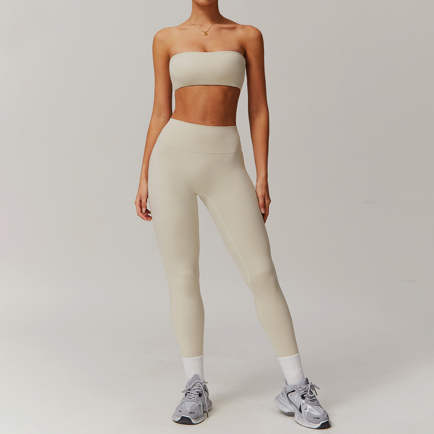 Soft Fabric Two Pieces Slim Hooded Yoga Set 9142