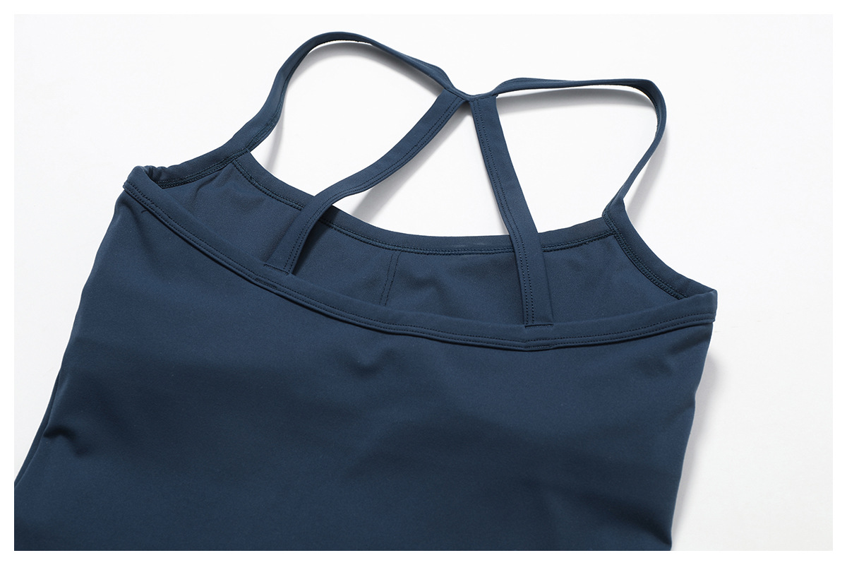 Soft Fabric Thin Straps Slim Yoga Vest 8519
