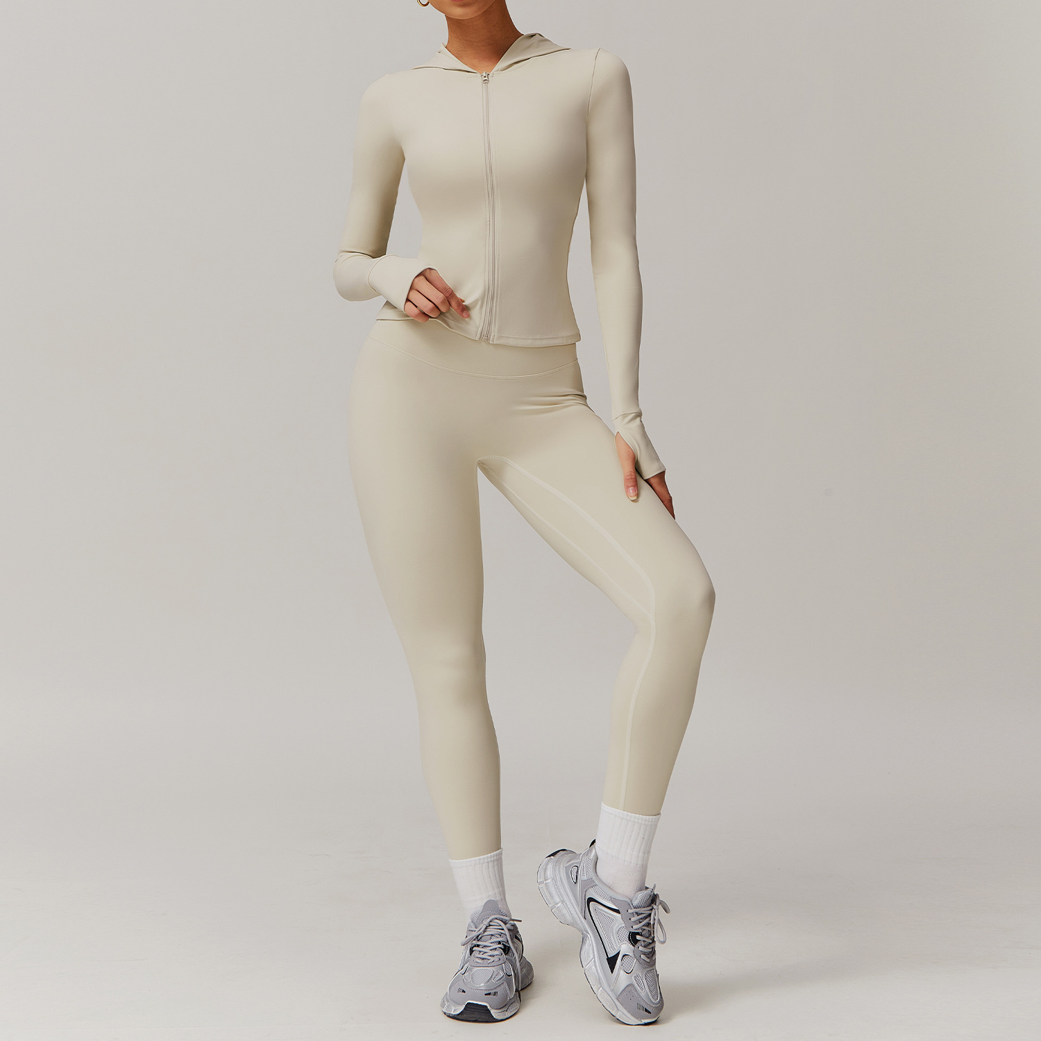 Soft Fabric Two Pieces Slim Hooded Yoga Set 9142