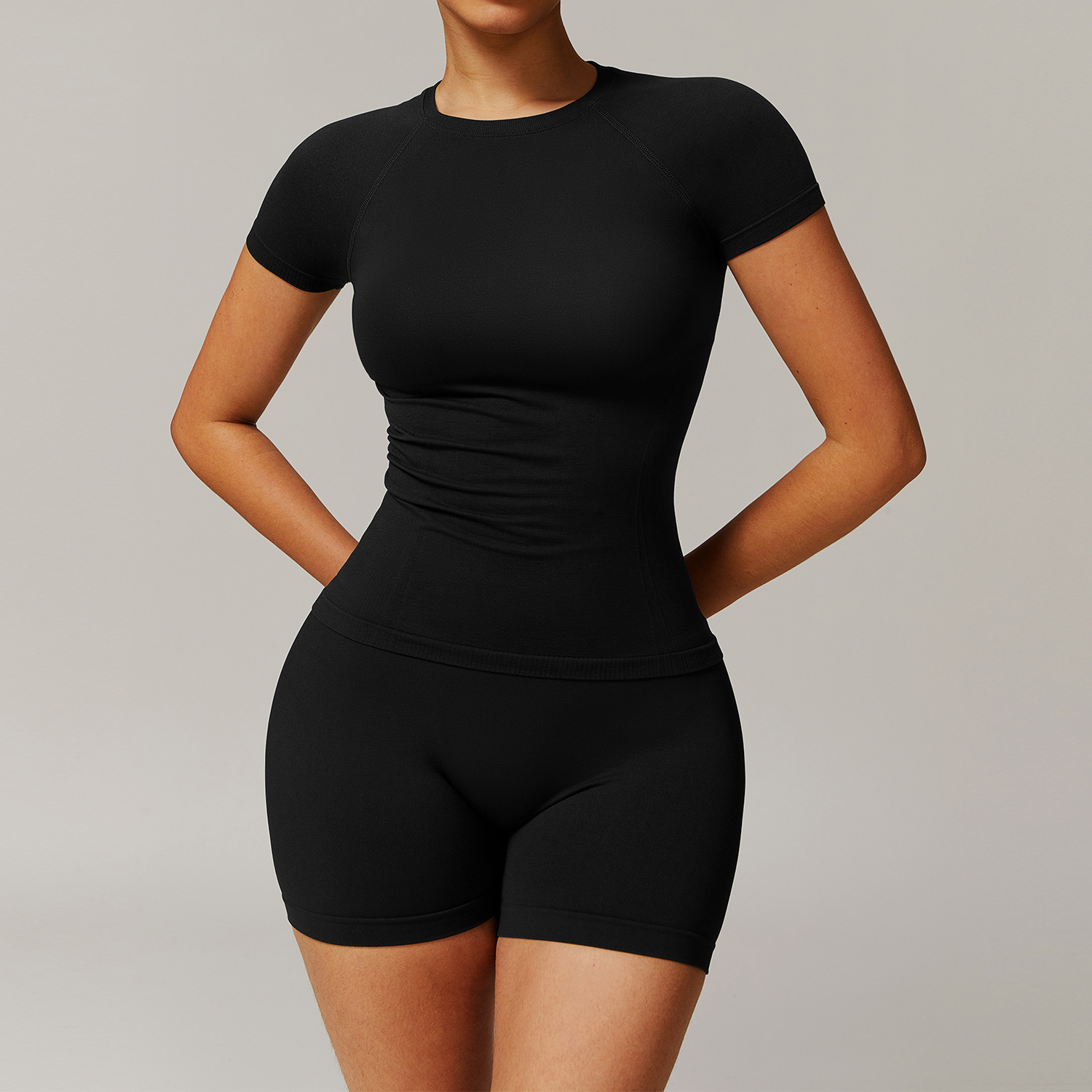 Seamless Scrunch Two Pieces Yoga Sets 4 Options 7731