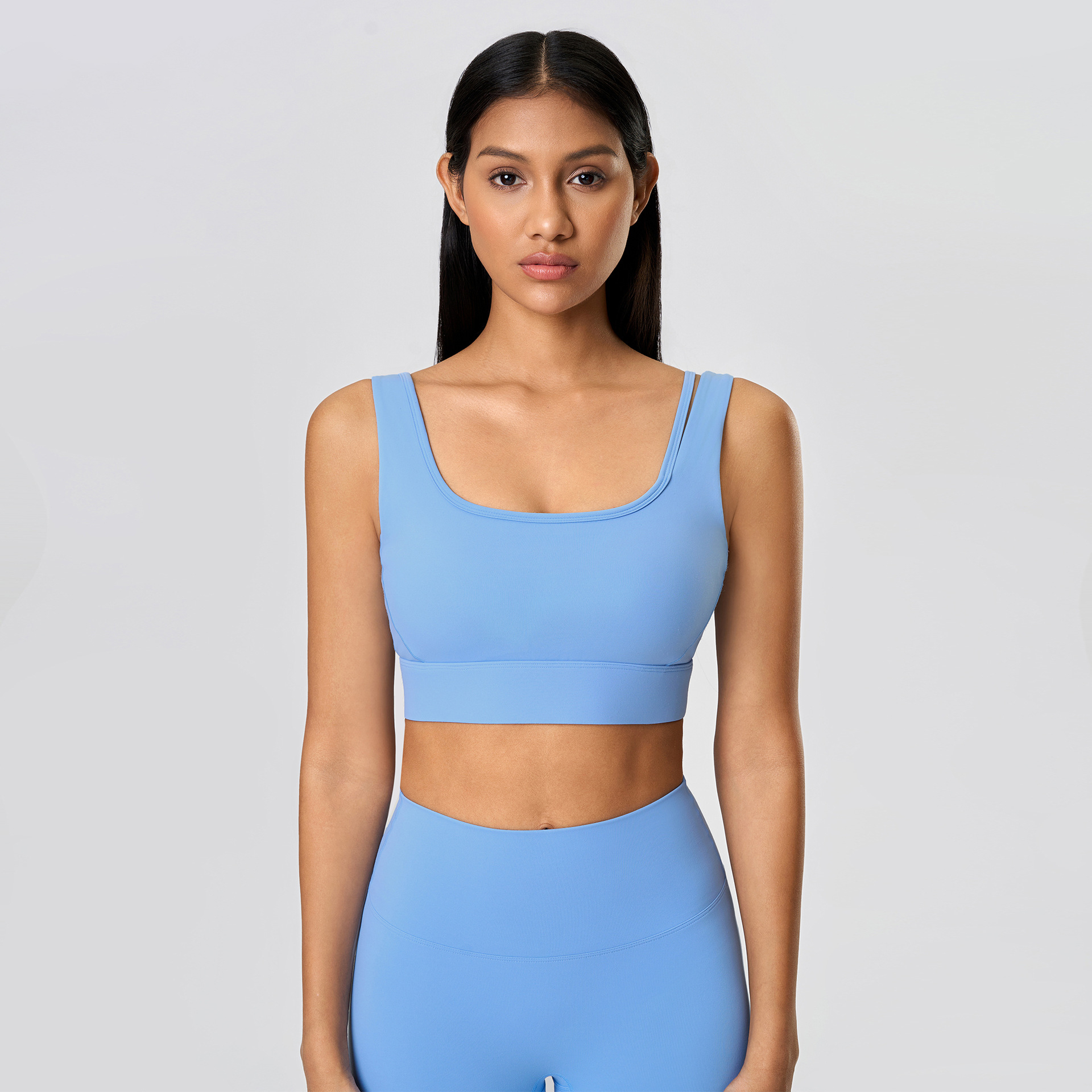 U-neckline Sexy Solid Color Sports Bras D25071