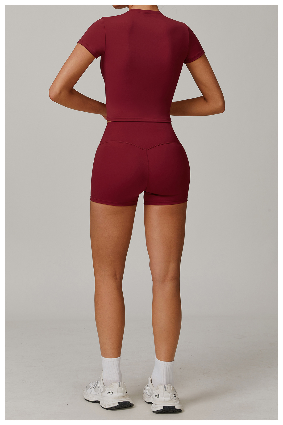 Soft Fabric Classic Slim Long Sleeve Yoga Top 8886