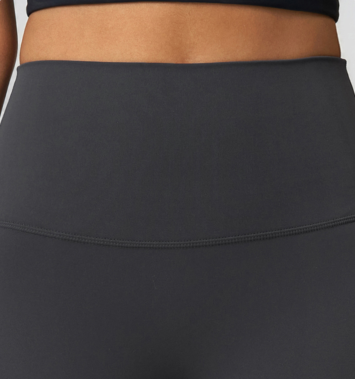 Nude Butt-lifting Fifth Pants Yoga Shorts D25086