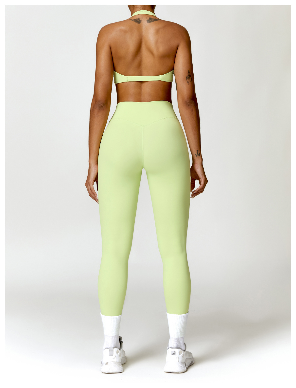 Sexy Tight Yoga Set with Alluring Back Design 8503