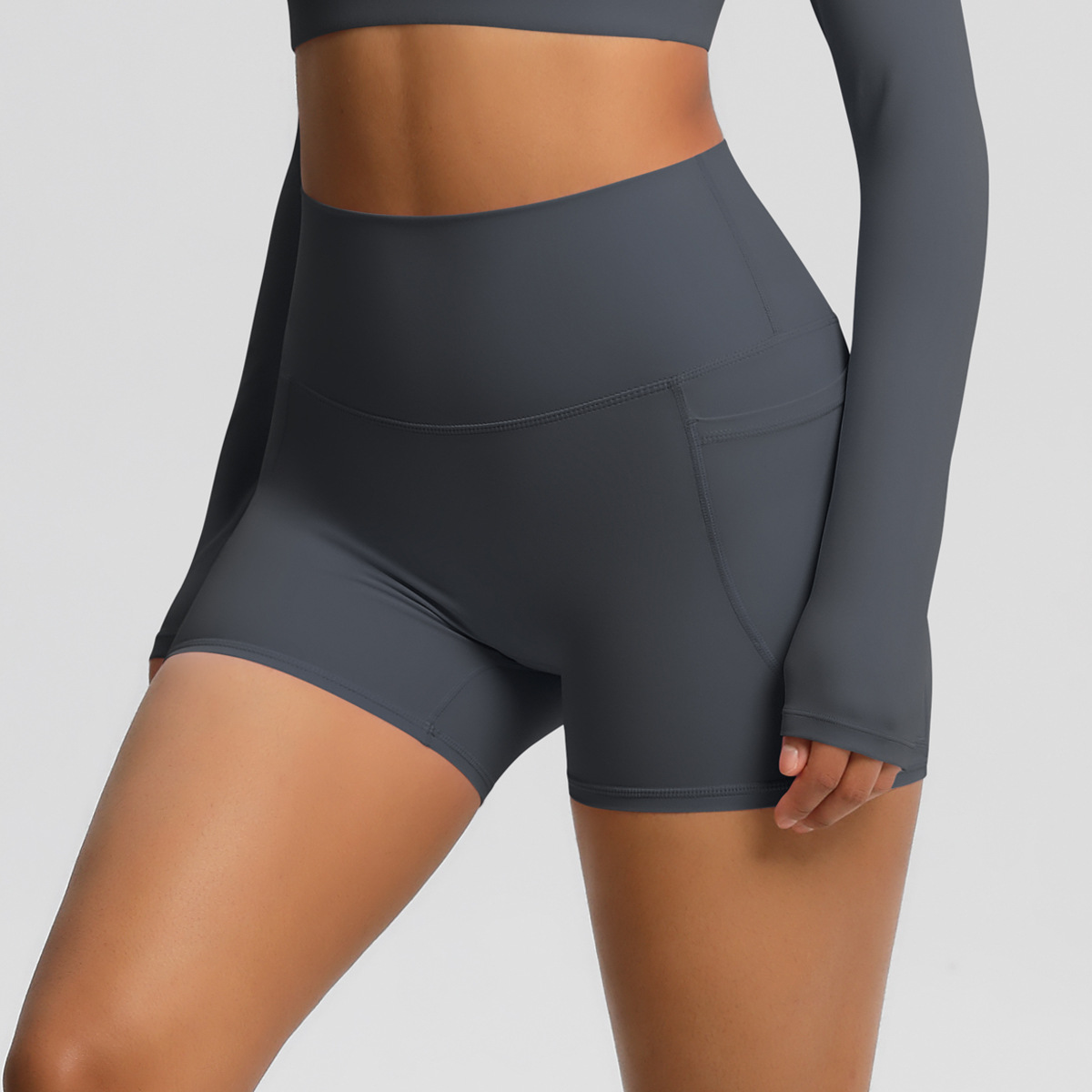 Naked-feeling High-waisted Yoga Shorts with Pockets 7109