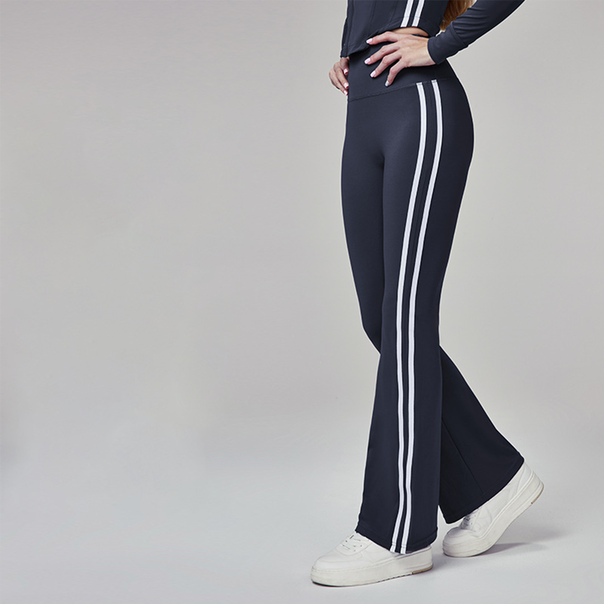 High-Waisted Tummy-Control Yoga Flared Pants with Side Stripes  DWPS124105