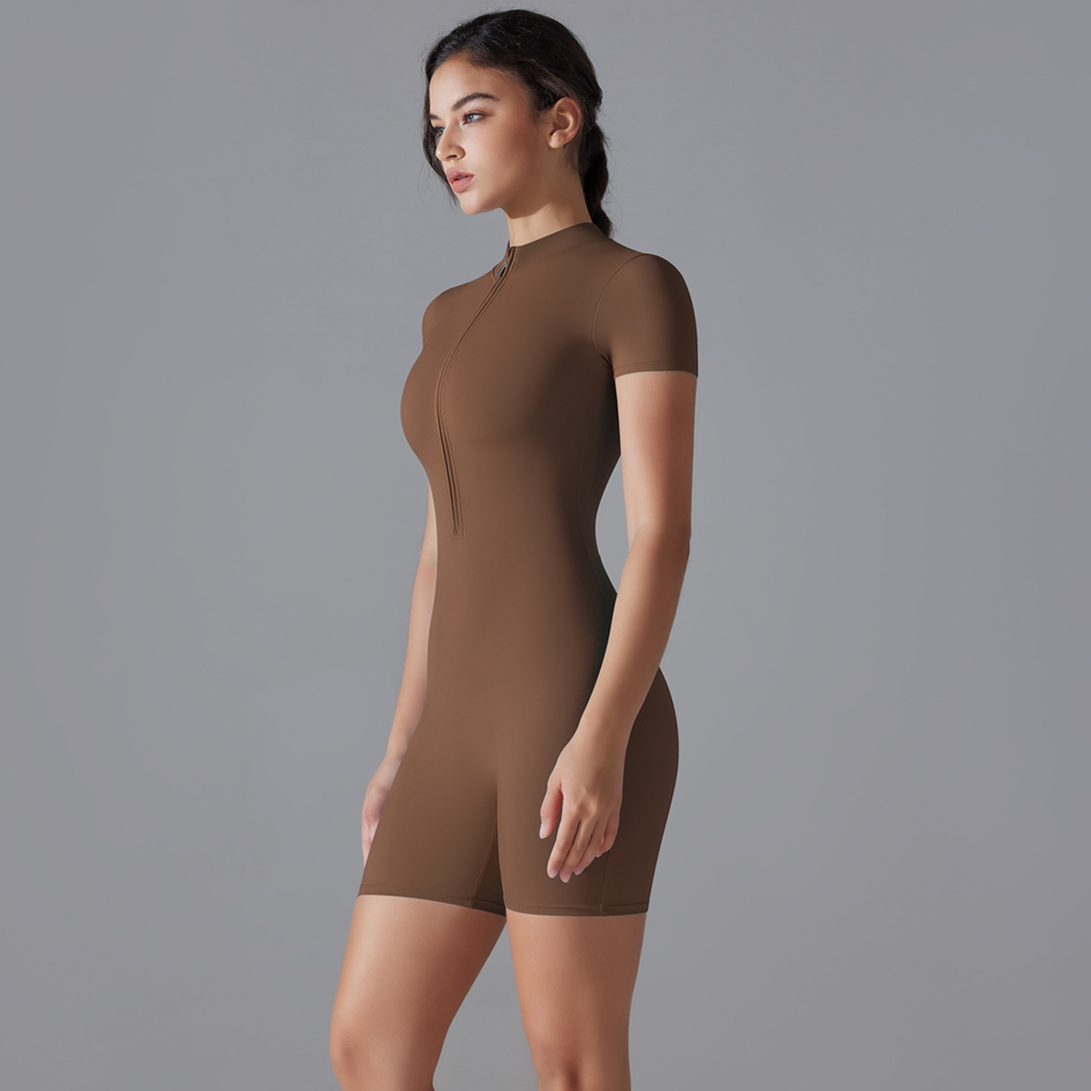 Stand Collar Half-Zipper Short-Sleeve Fitness Romper 6657