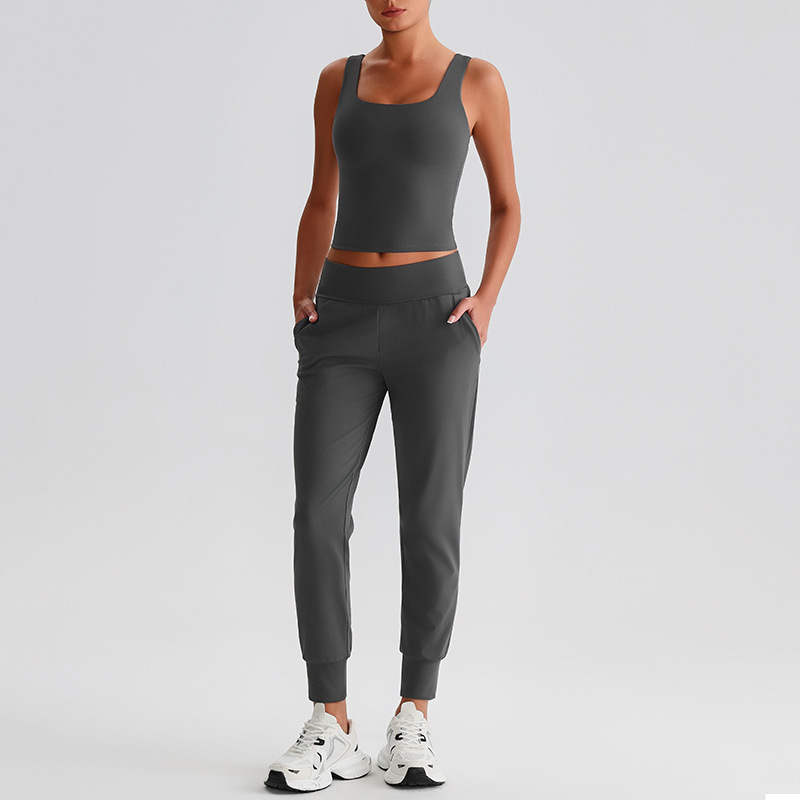 Bra With chest pads Yoga Bra And Shorts Set SKL-LQ3011