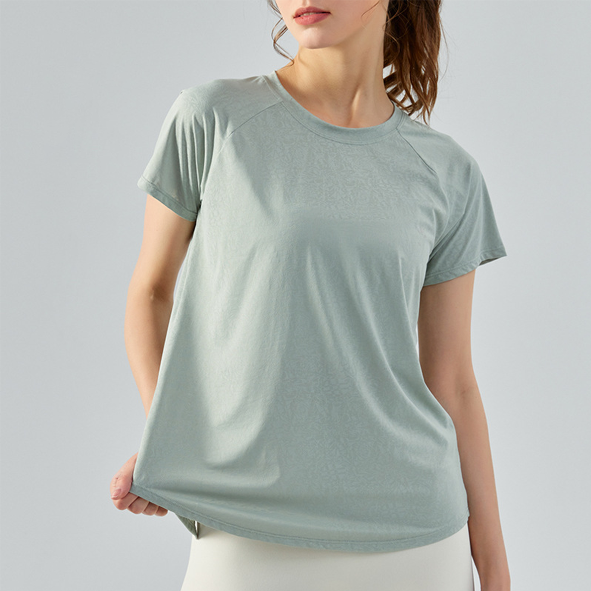  Slit Design Quick-drying Breathable Short-sleeved Yoga Top DST538 