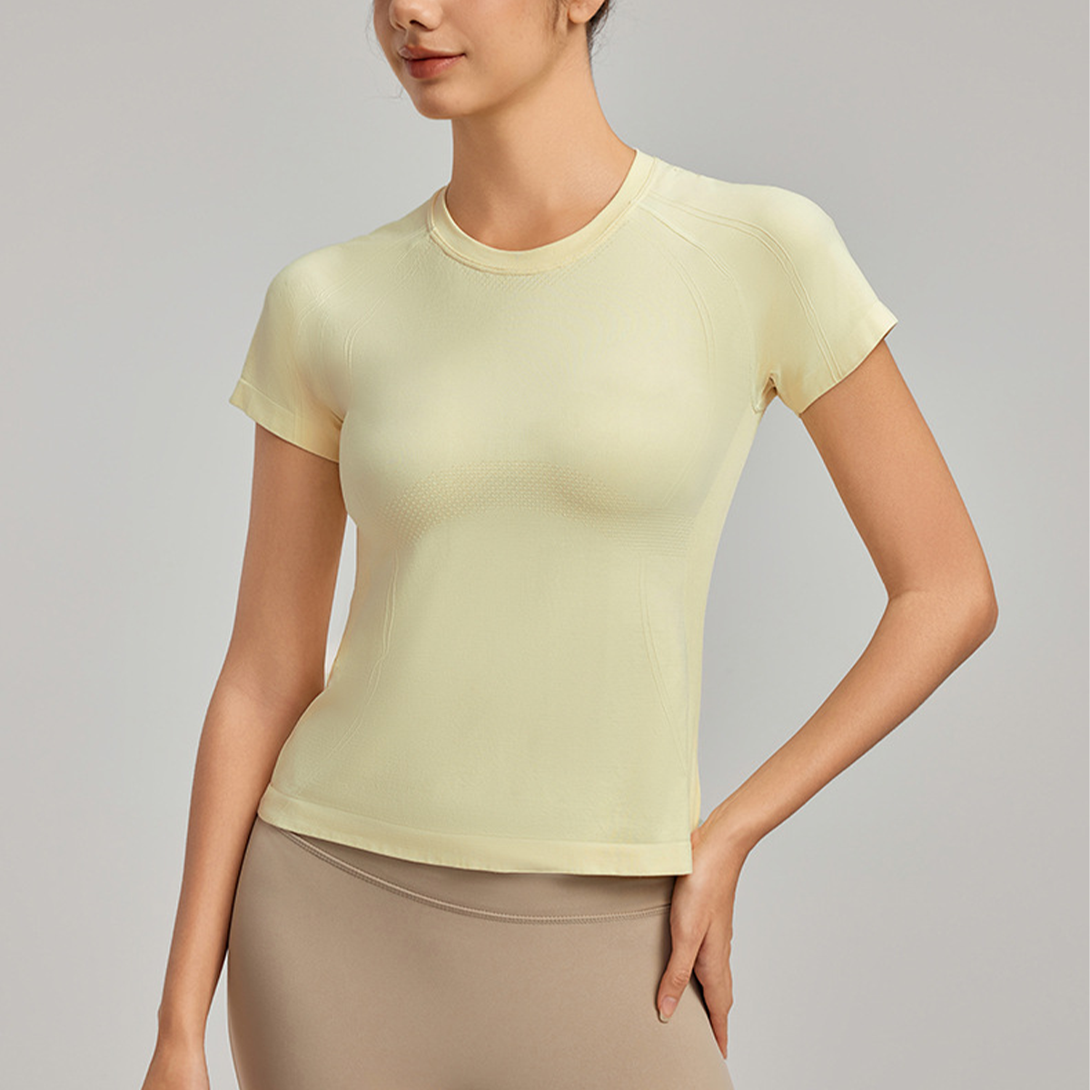 Breathable Short-Sleeved Fitness Top for Outdoor Running DWY115015