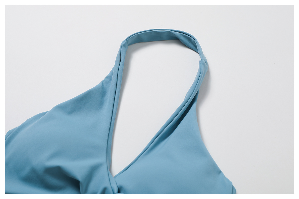  Halter Neck and Alluring Back Yoga Sports Bra 8503
