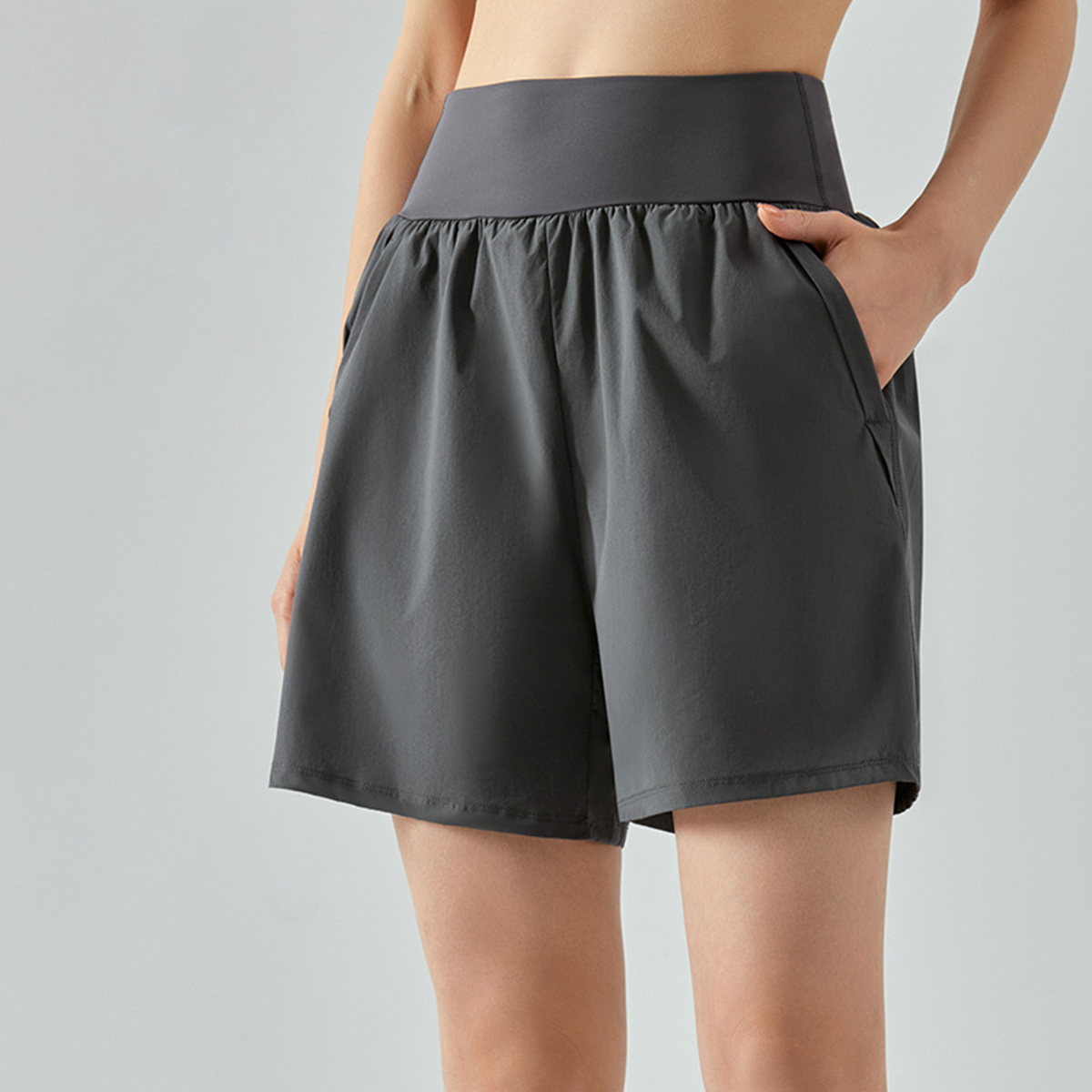 High-Waisted Sports Shorts with Double Pockets DSS476 