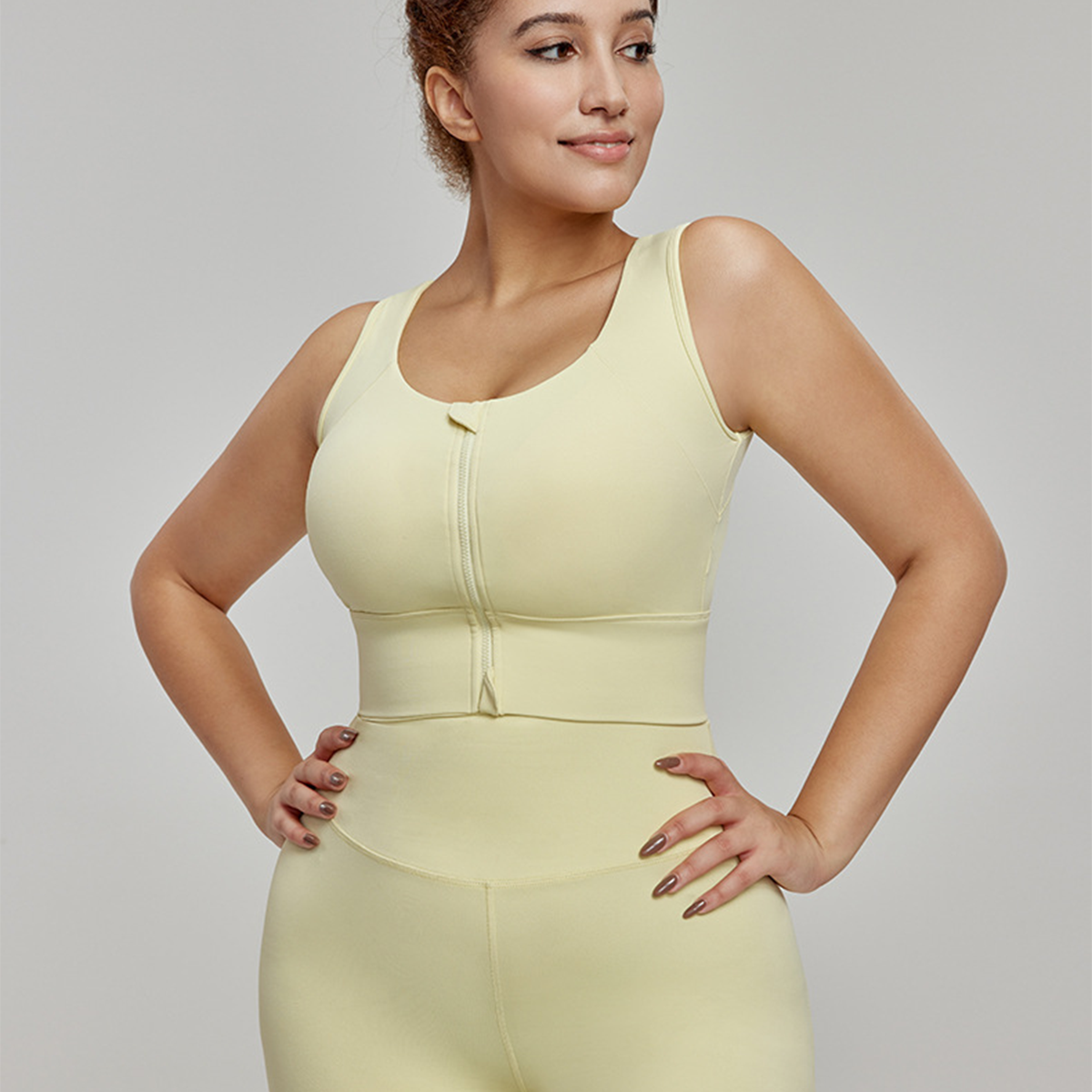High-Support Semi-Fixed Cup Plus-Size Yoga Tank Top DWB215003