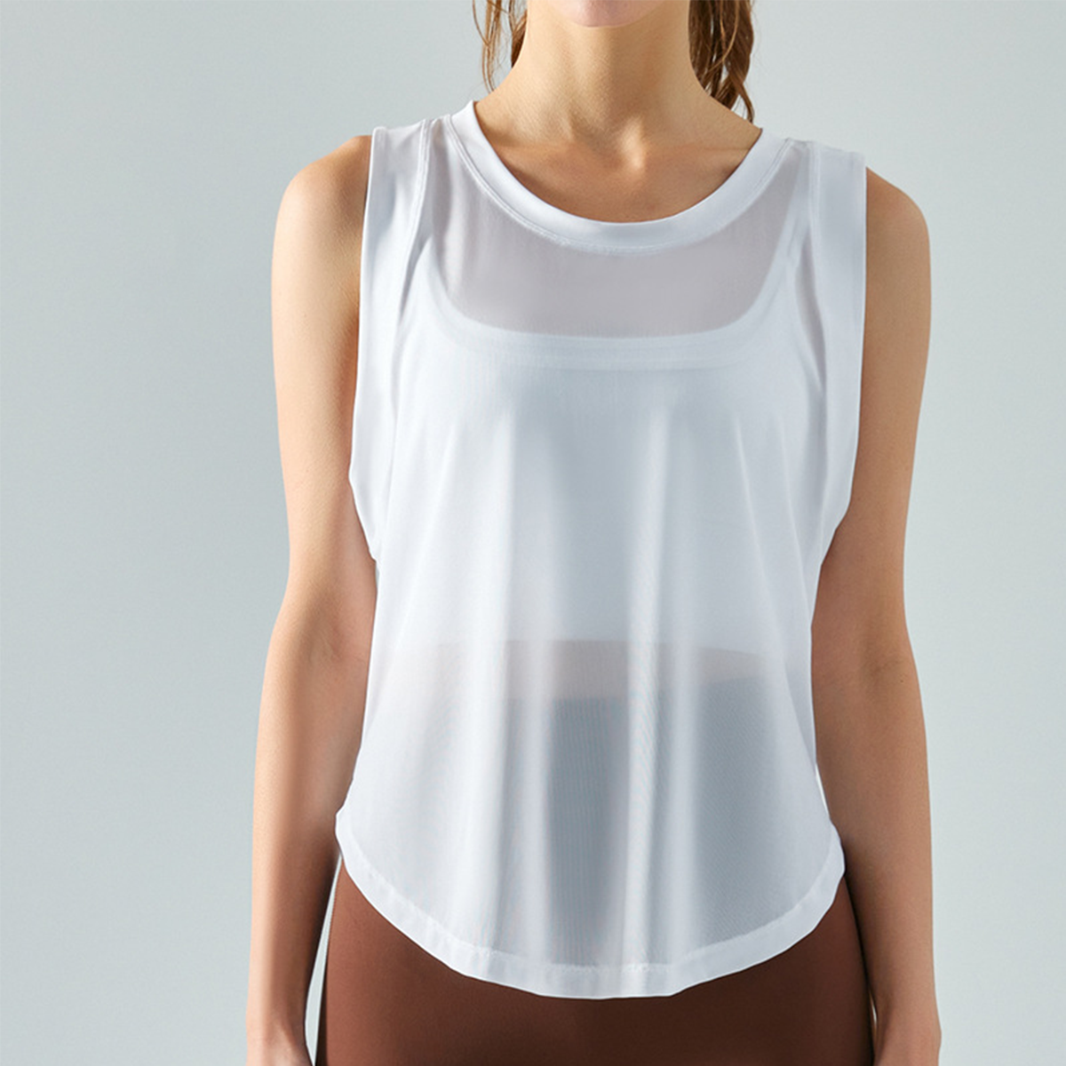 Mesh-Paneled Thin Breathable & Quick-Dry Yoga Vest DSG520