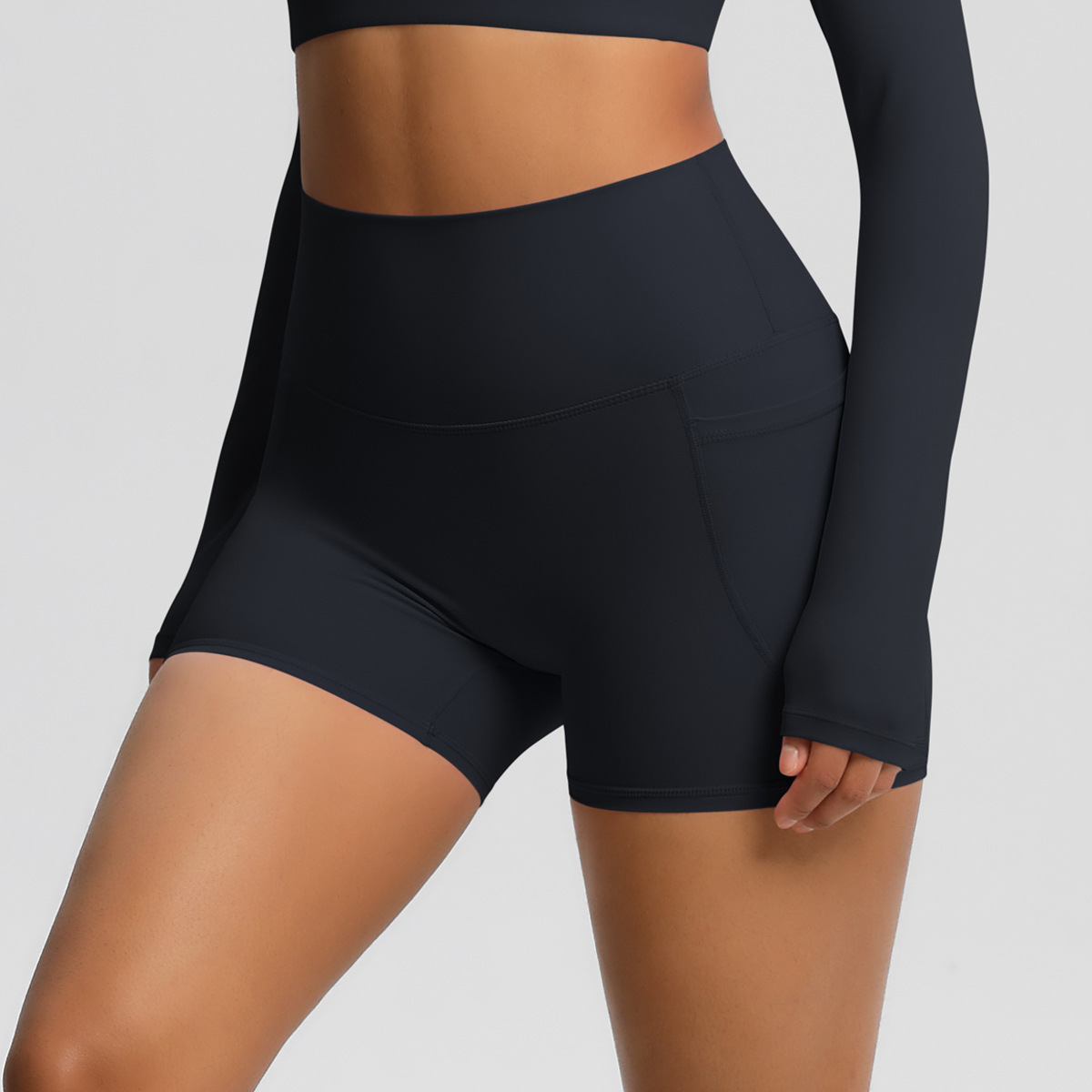 Naked-feeling High-waisted Yoga Shorts with Pockets 7109
