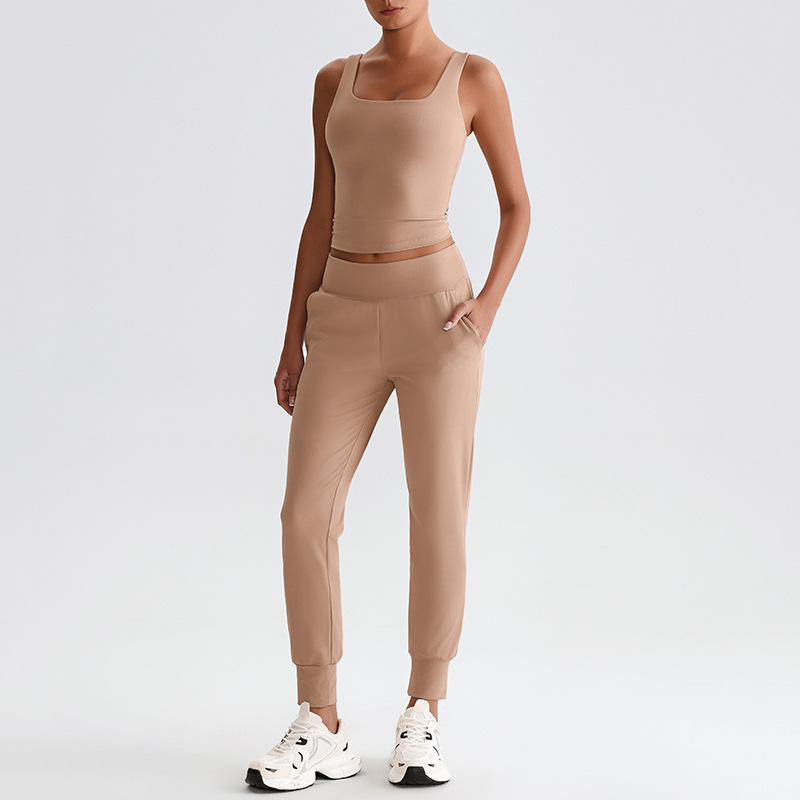 Bra With chest pads Yoga Bra And Shorts Set SKL-LQ3011