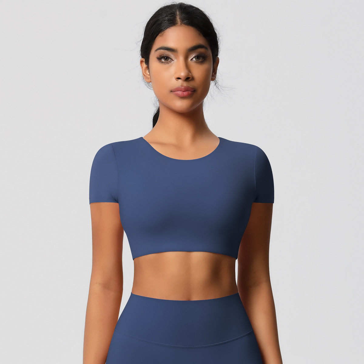 Fitted Yoga Short-sleeve Top with Chest Pads 7105