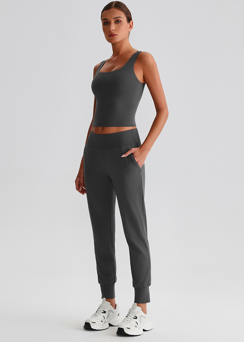 Bra With chest pads Yoga Bra And Shorts Set SKL-LQ3011