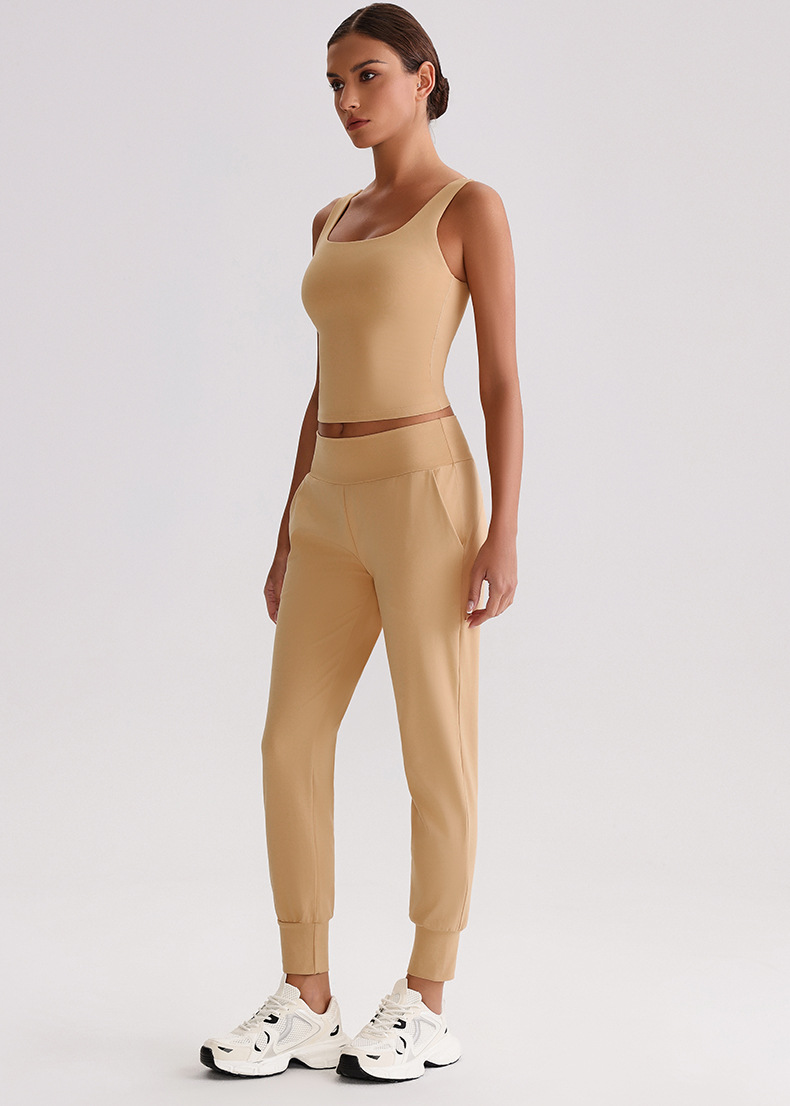 Bra With chest pads Yoga Bra And Shorts Set SKL-LQ3011
