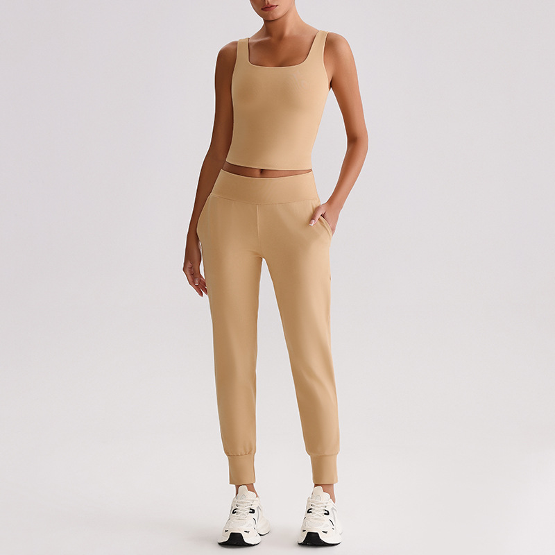 Bra With chest pads Yoga Bra And Shorts Set SKL-LQ3011