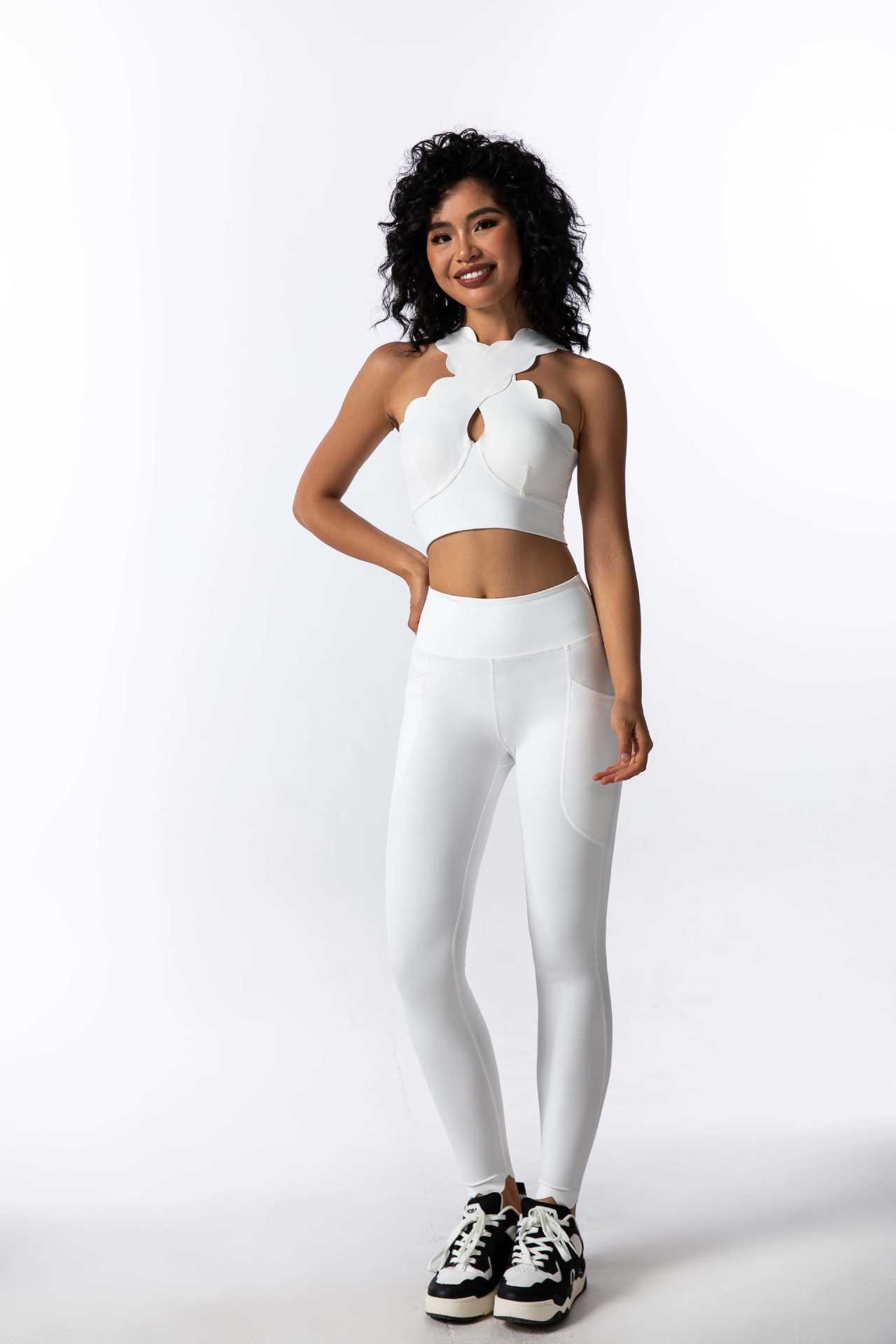 Flat-Waist Lace Hem Yoga Pants for Fitness and Pilates SKL-FNK202411