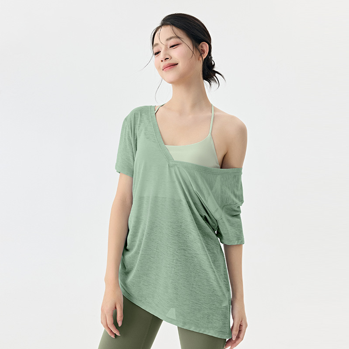 Loose  Breathable Yoga Short-Sleeve Cover-Up DWA115543