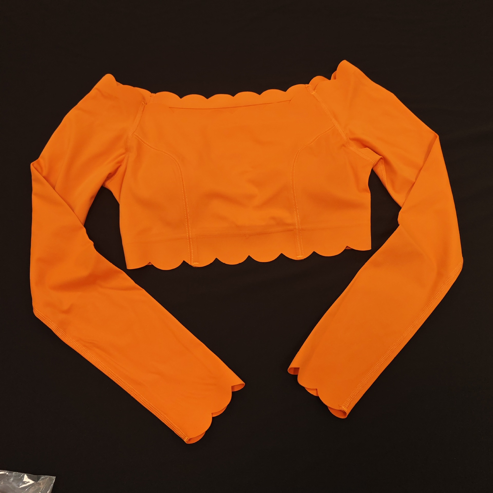  Lace Long-Sleeved Crop Top with Built-in Bra for Women SKL-FNK8808