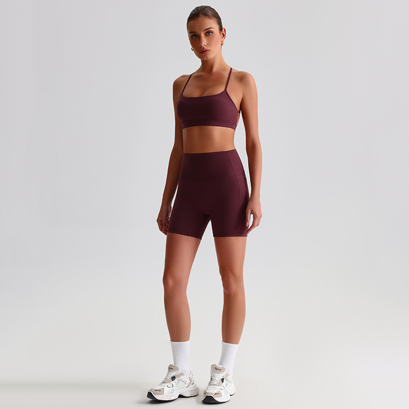 Yoga Suit For Women Casual Sports shorts three-quarter length shorts And Tight-fitting Nude Yoga Bra SKL-LQ5639
