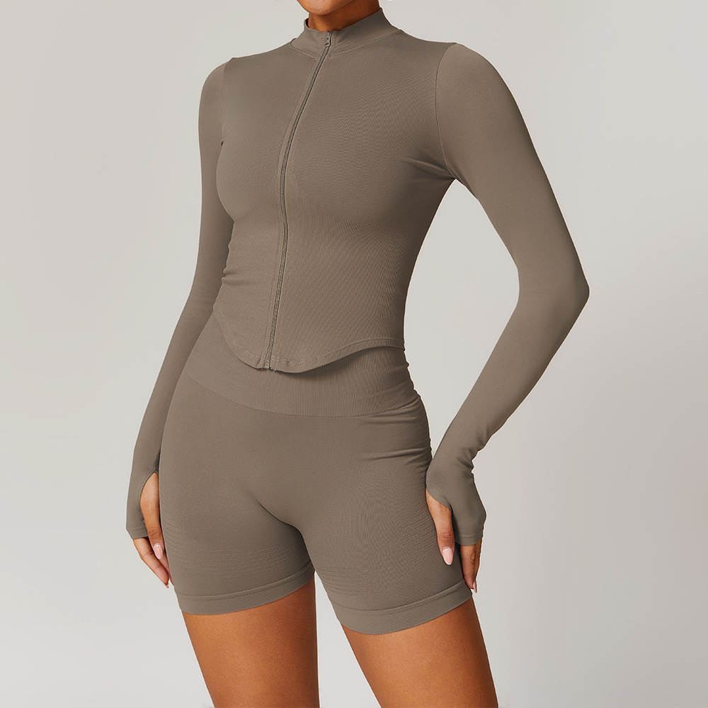  Seamless Shorts and Coat Yoga Set 7725