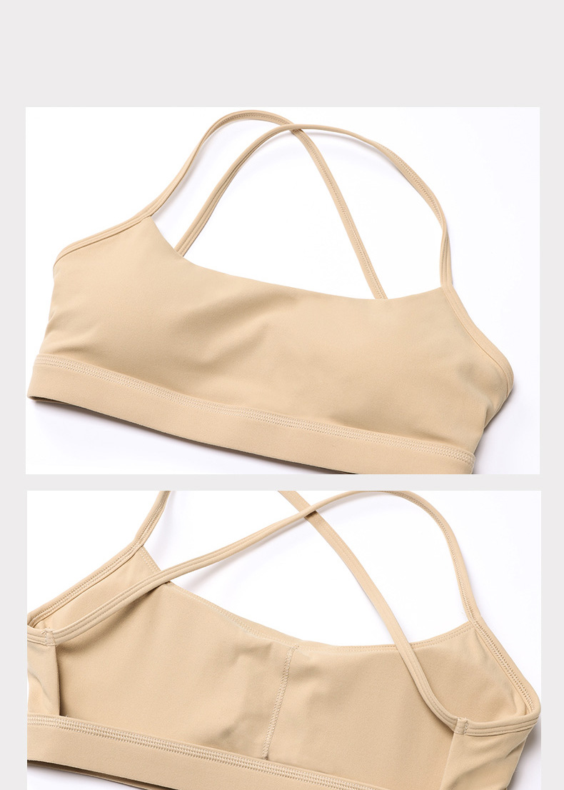 Yoga Suit For Women Casual Sports shorts three-quarter length shorts And Tight-fitting Nude Yoga Bra SKL-LQ5639