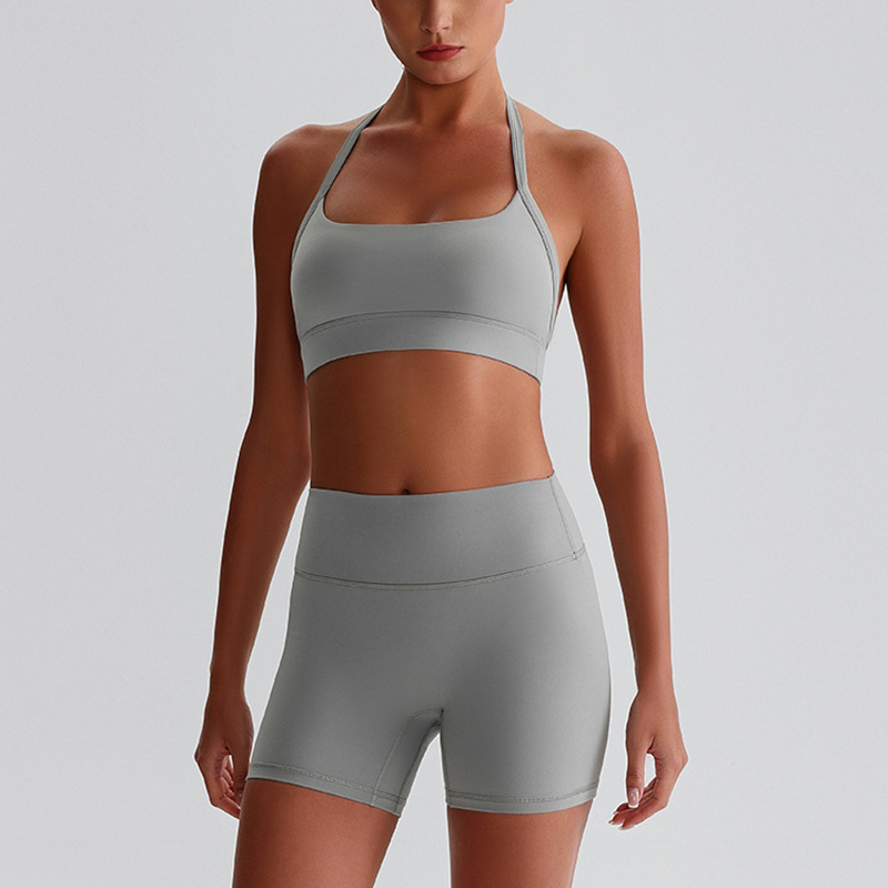 Halter Bra Vest Peach-shaped Buttocks Yoga Wear Shorts Set SKL-LQ0320