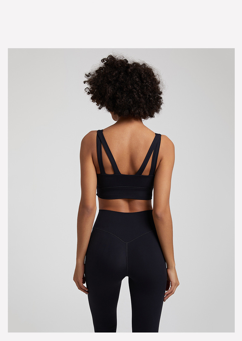  Nude Feeling Sports Vest Fitness Top Outer Wear Bra with Chest Pad SKL-LQ4037