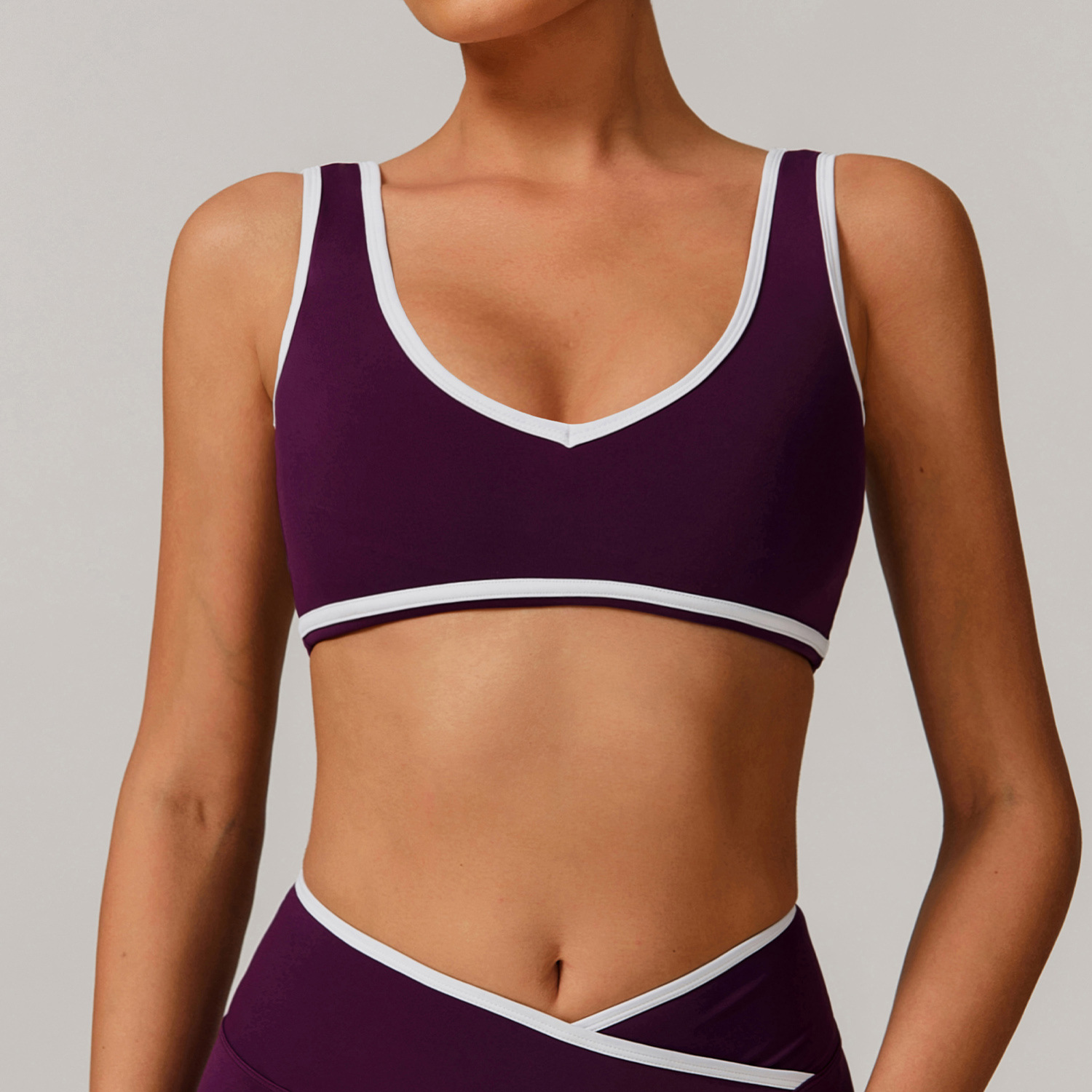 Soft Fabric Contrast Binding Yoga Bra 8843