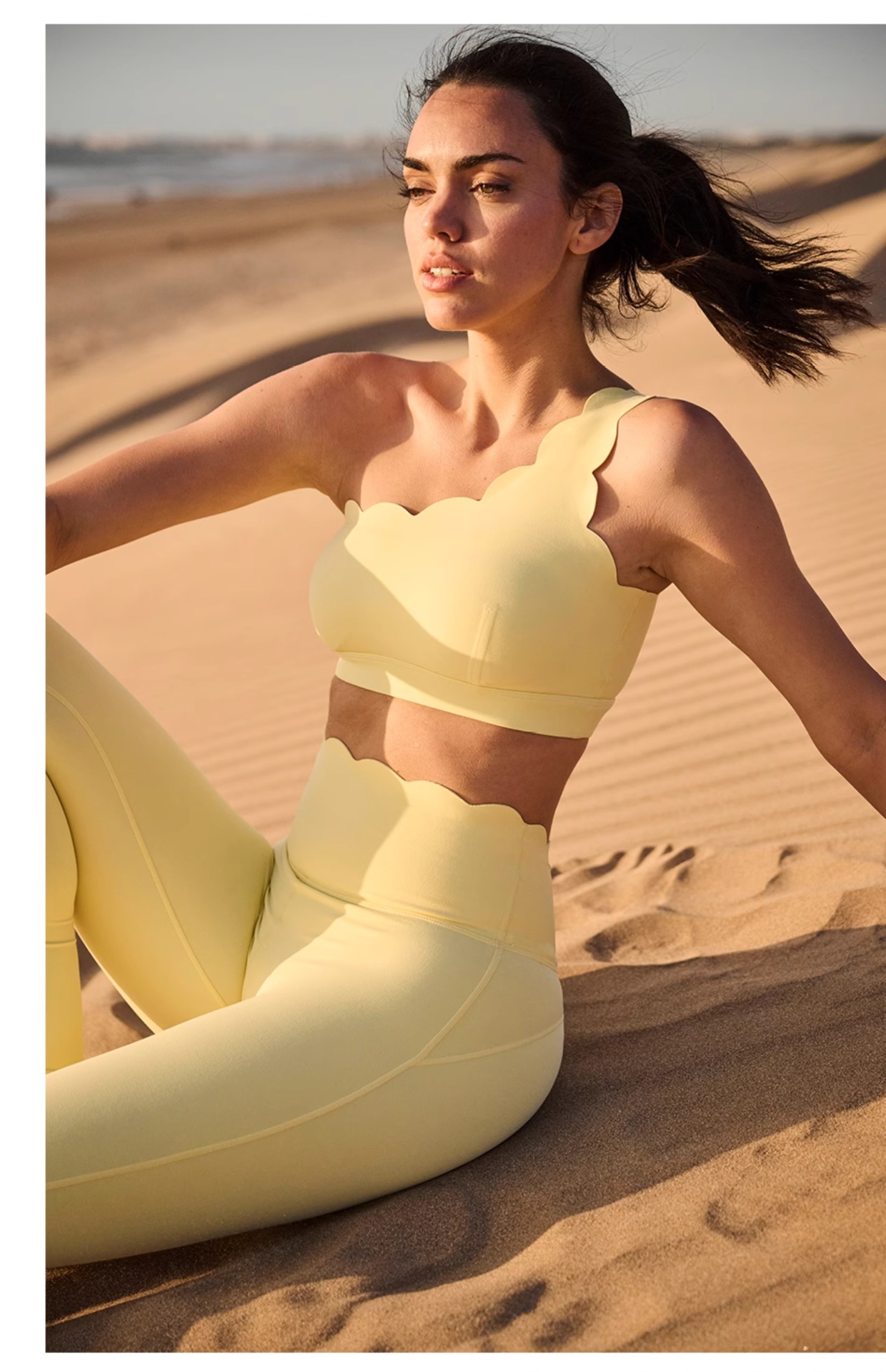 Removable Pad Fitness Racerback Yoga Outfit with Breast-Slimming Effect SKL-FNK202409