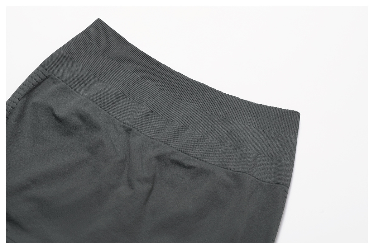  Seamless Shorts and Coat Yoga Set 7725