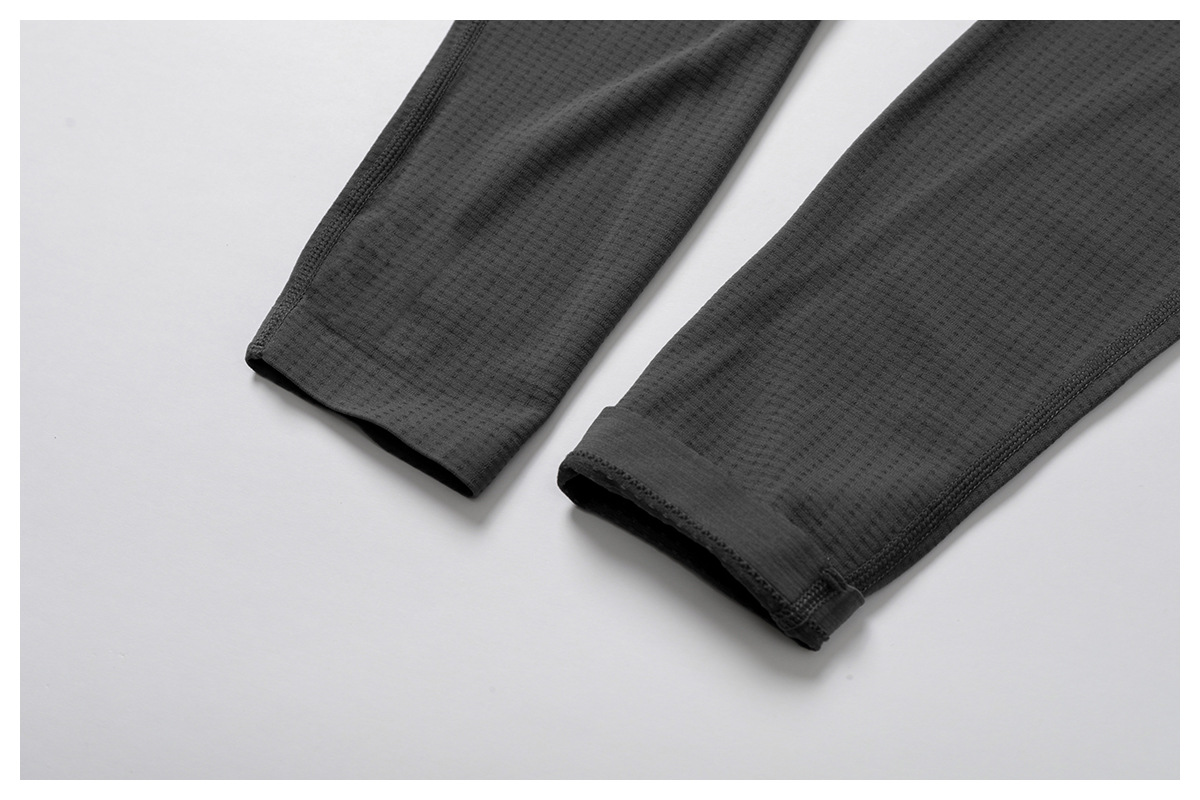 Slim Fit Men's Seamless Long Sleeve Tops with Zipper 1058-1