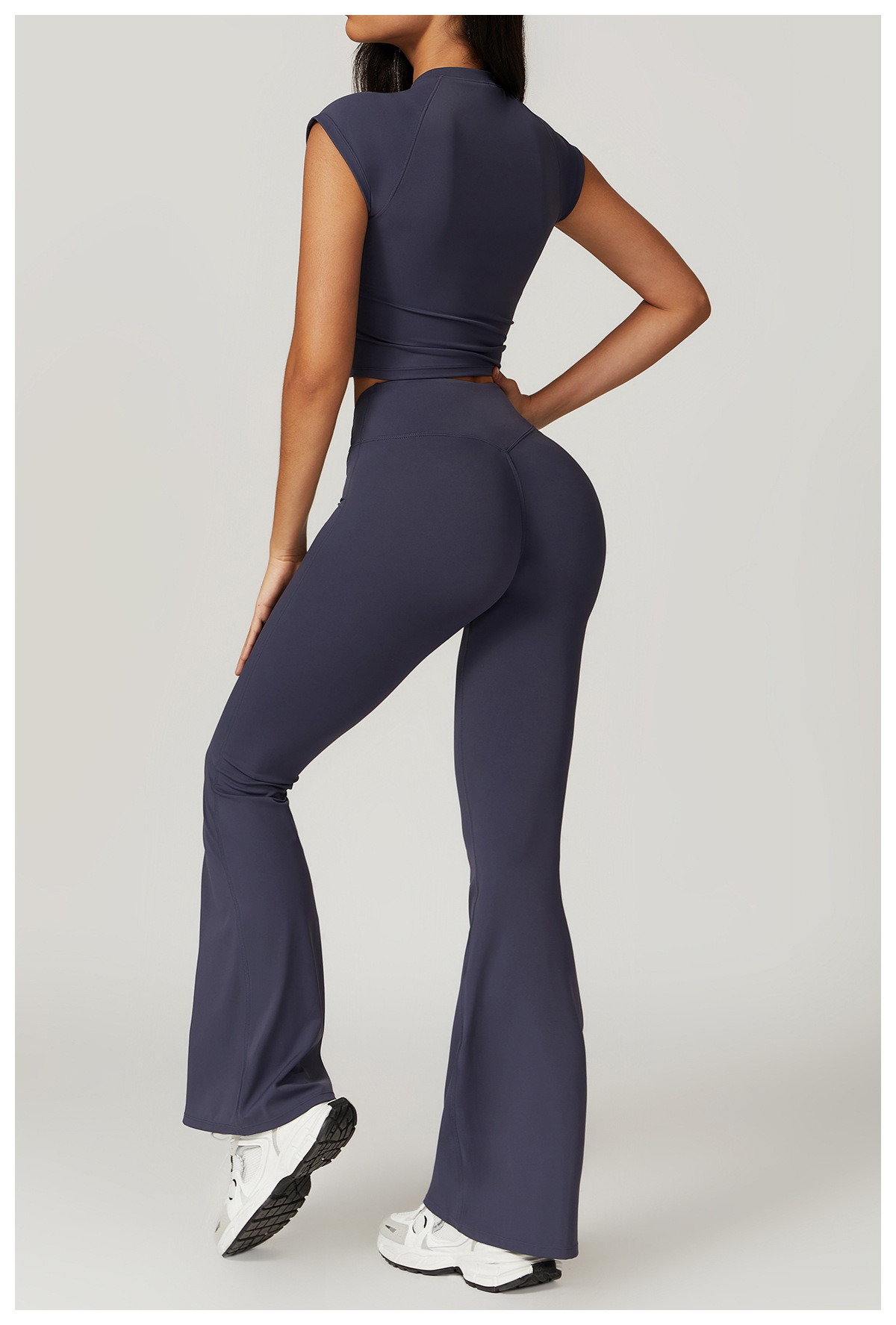 Tight and Quick Dry Flared-Leg Yoga Set 8799