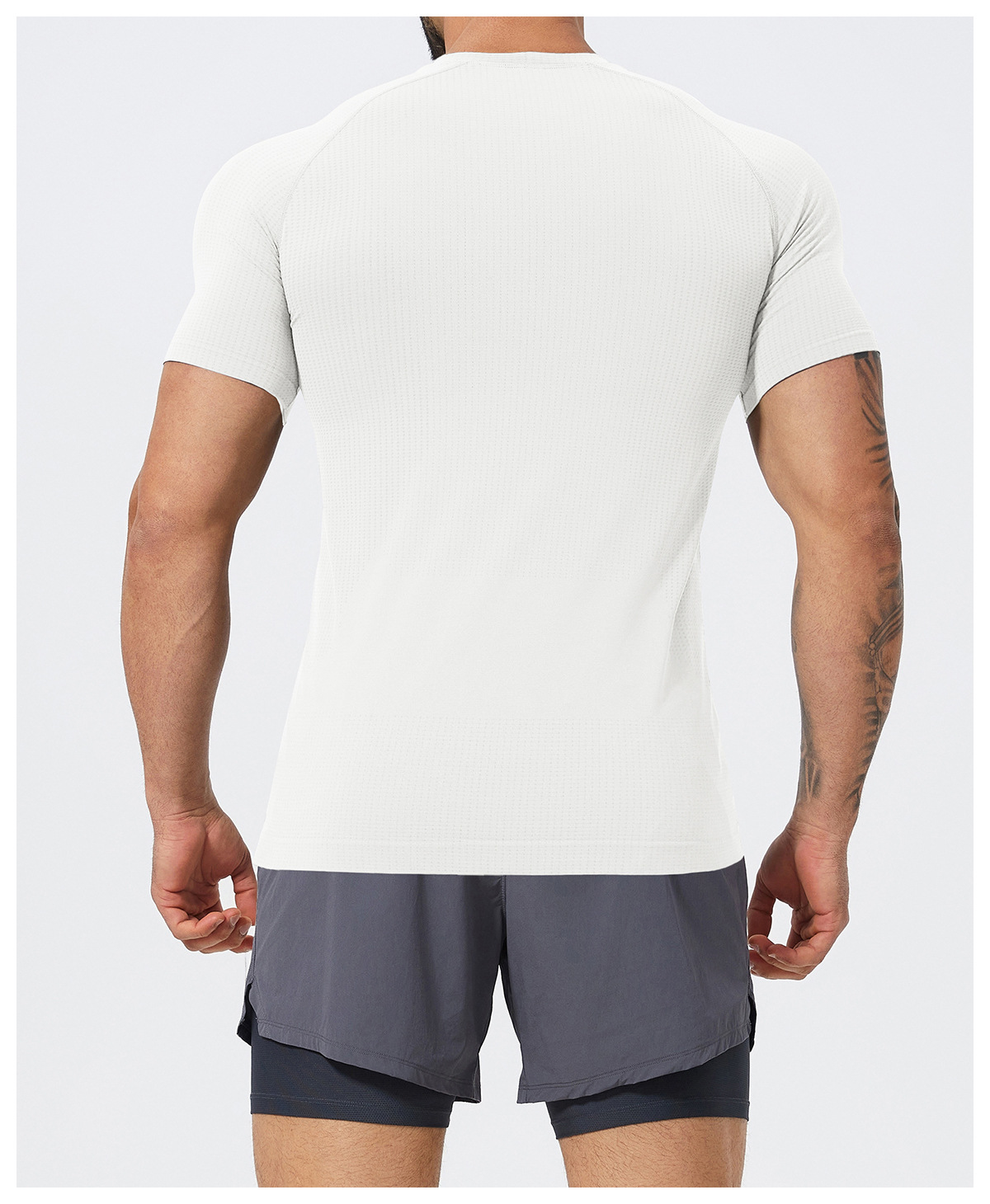 Slim Fit Men's Seamless Short  Sleeves 1058