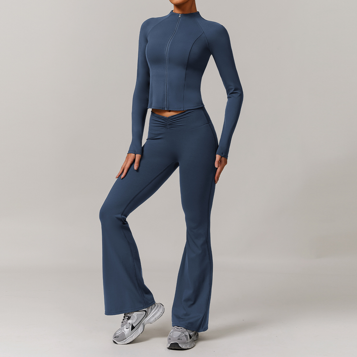Soft Fabric Twist Pleats Flare Yoga Outerwear Sets 9141