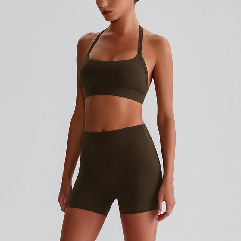 Halter Bra Vest Peach-shaped Buttocks Yoga Wear Shorts Set SKL-LQ0320